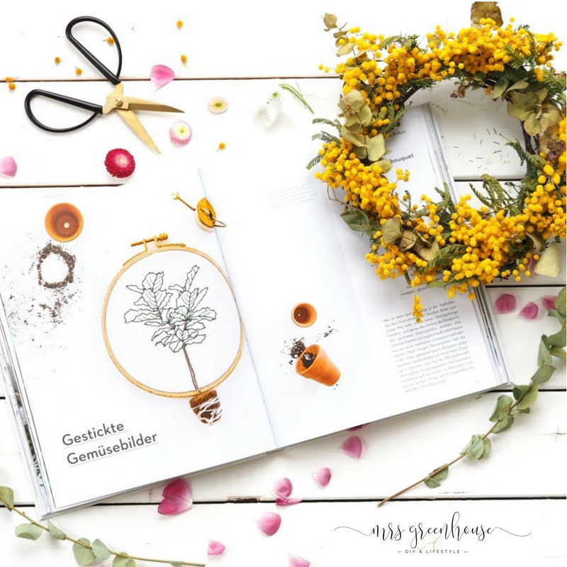 Mimosenkranz und Flower Ladies