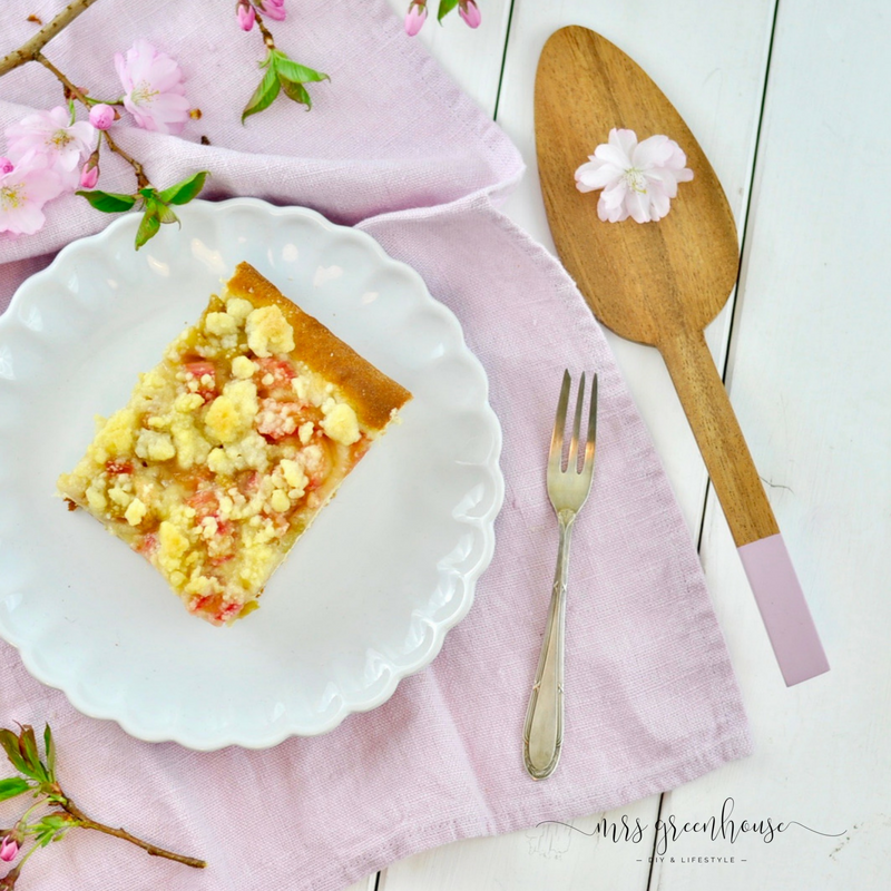 Rhabarberkuchen mit Streuseln - mein Lieblingsrezept