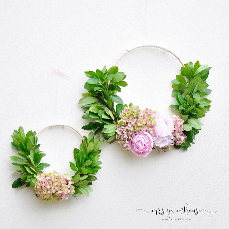 Skandinavischer Blumenkranz