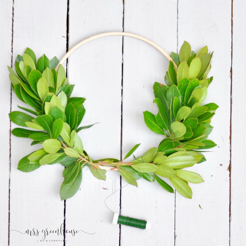 Skandinavischer Blumenkranz