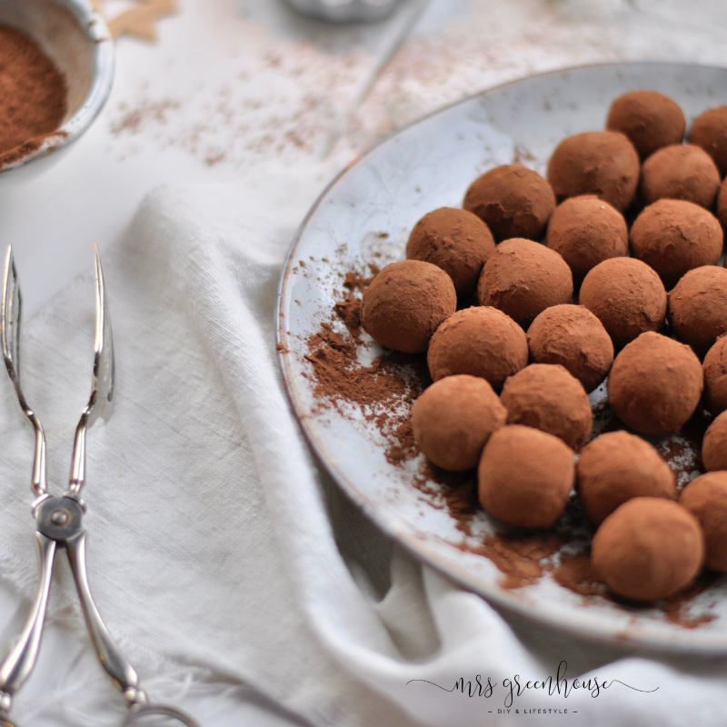 Marzipankartoffeln Rezept mit selbstgenähtem Leinensächcken