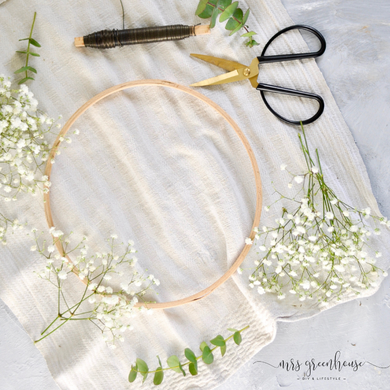 Blütenkranz mit Schleierkraut