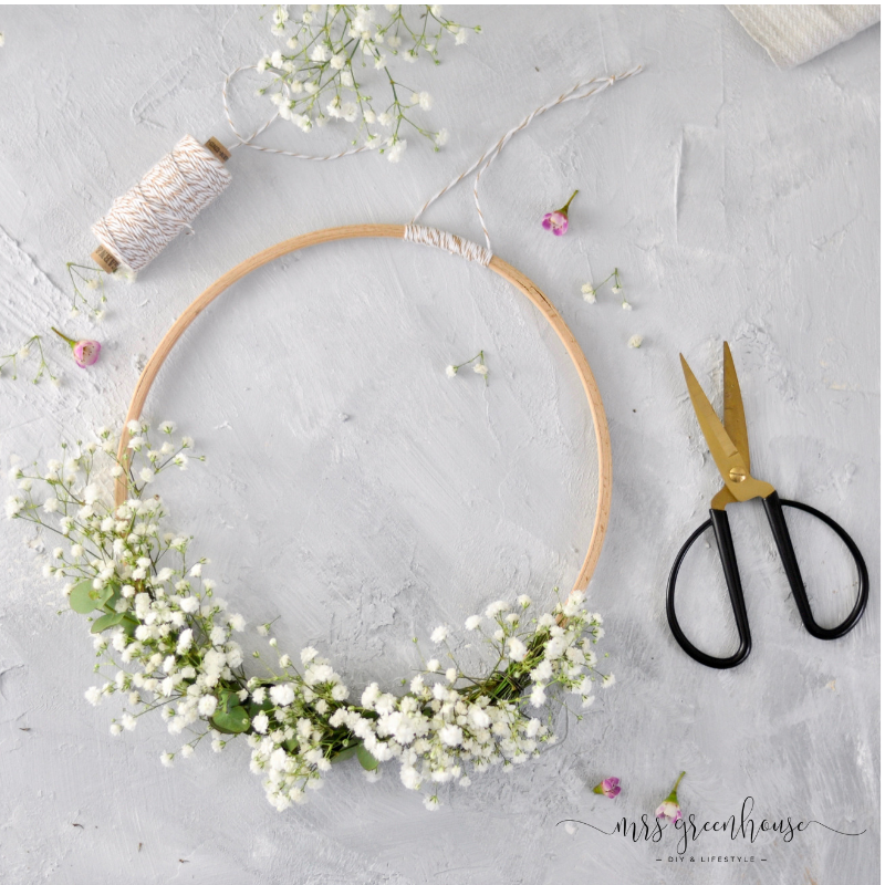 Blütenkranz mit Schleierkraut