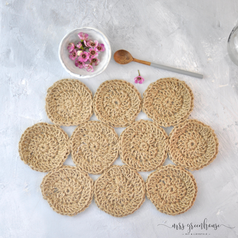 Tischset aus Sisalschnur gehäkelt