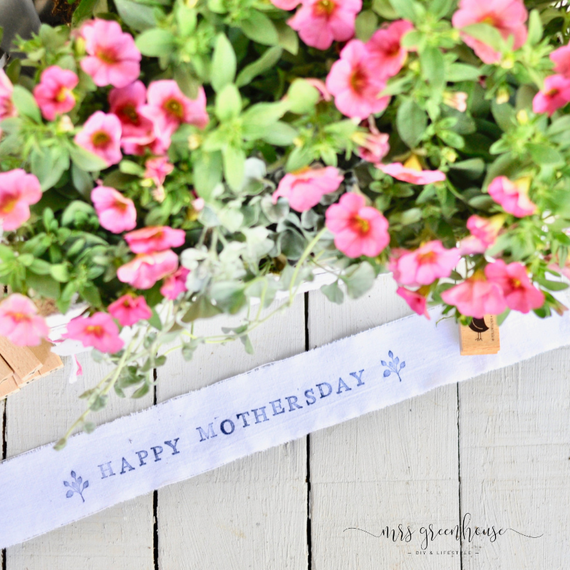 Blumengeschenk zum Muttertag