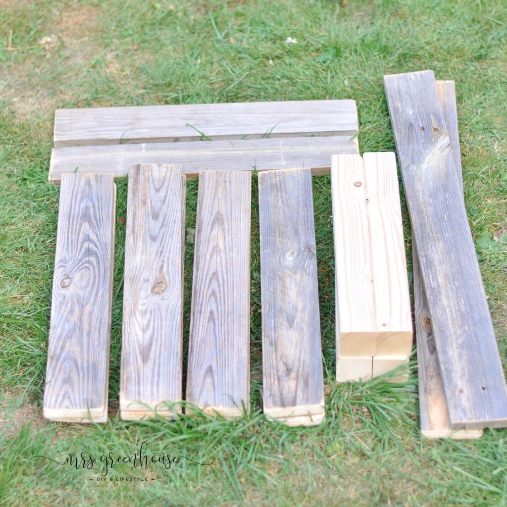 Palettenholz für Gartentisch