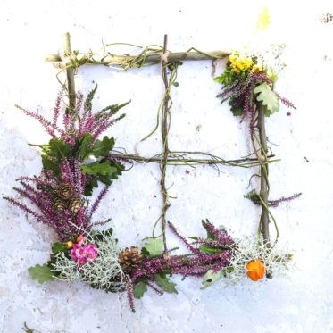 DIY Fensterrahmen aus Zweigen