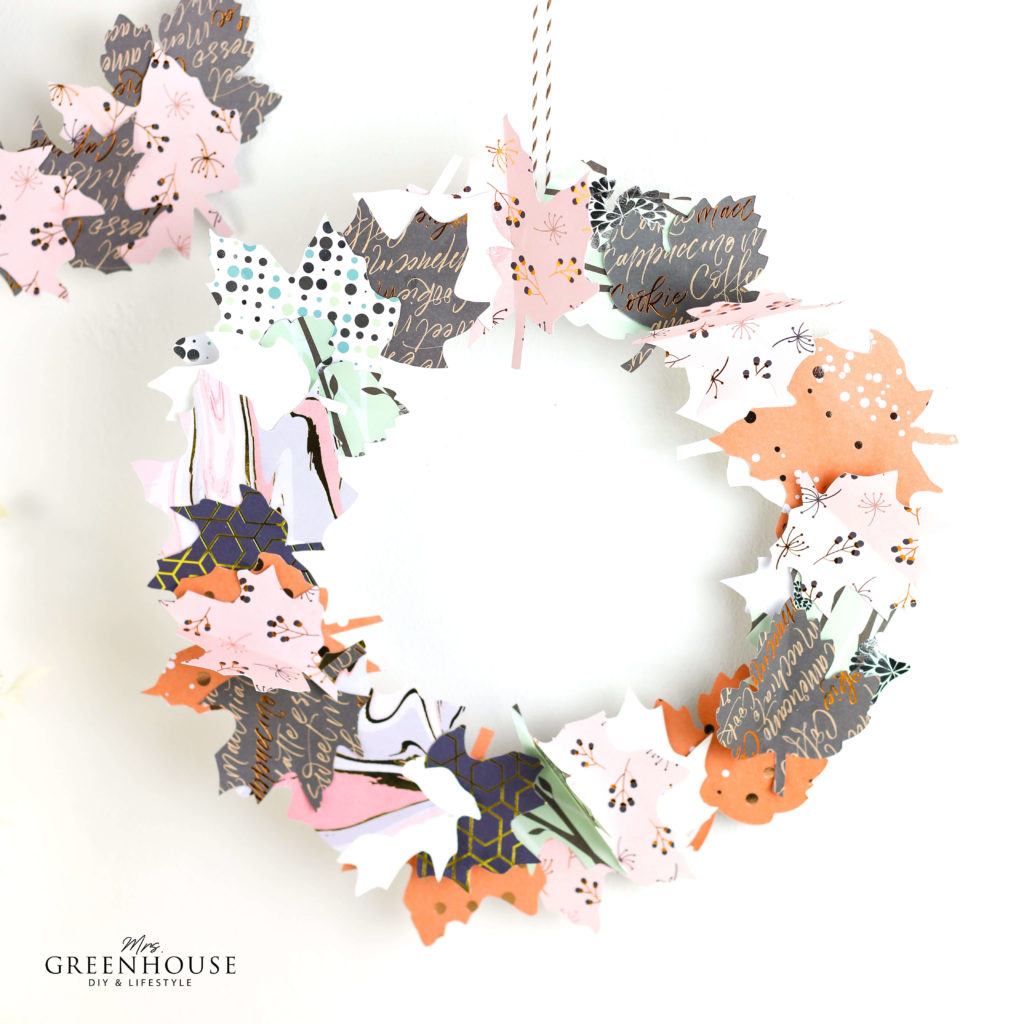 Blätterkranz aus Papier