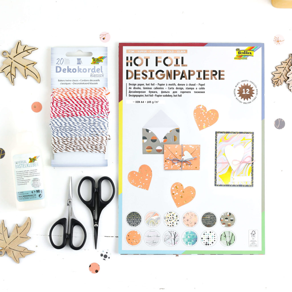 Material für Blätterkränze aus Papier