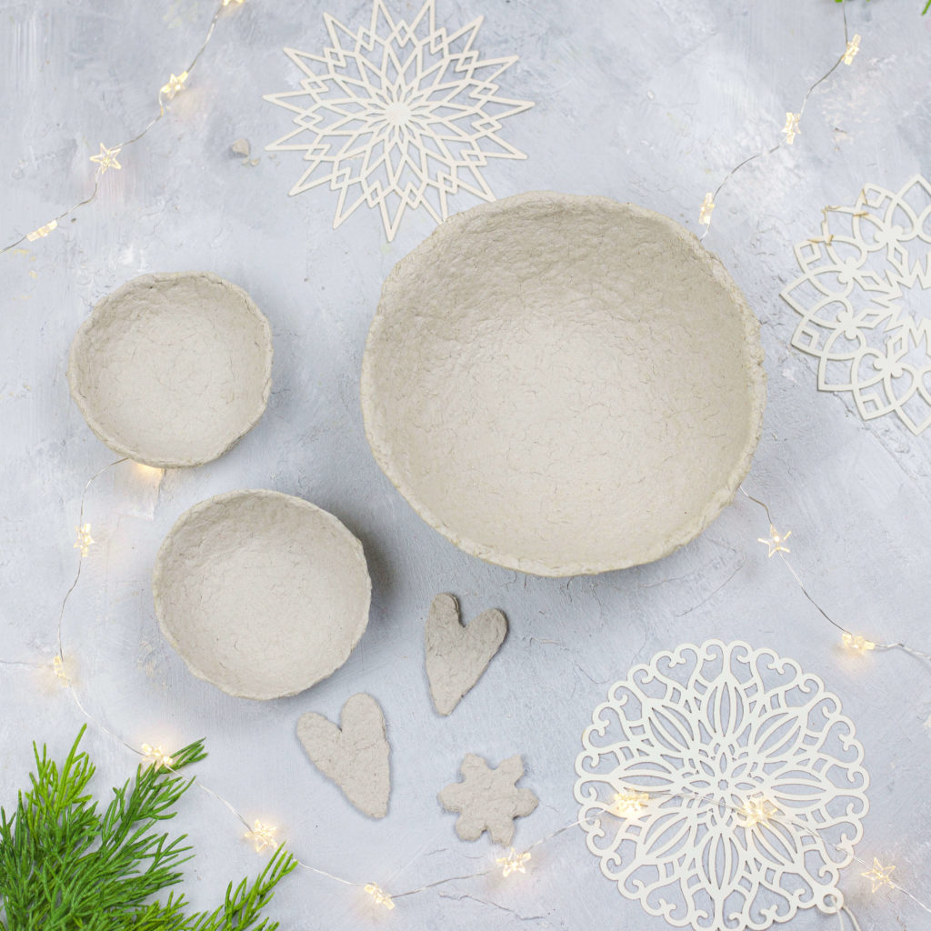 Schalen aus Pappmaché