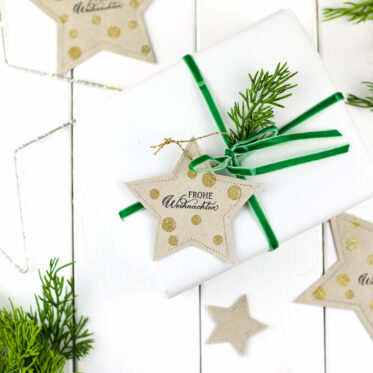 Sterne aus Altpapier