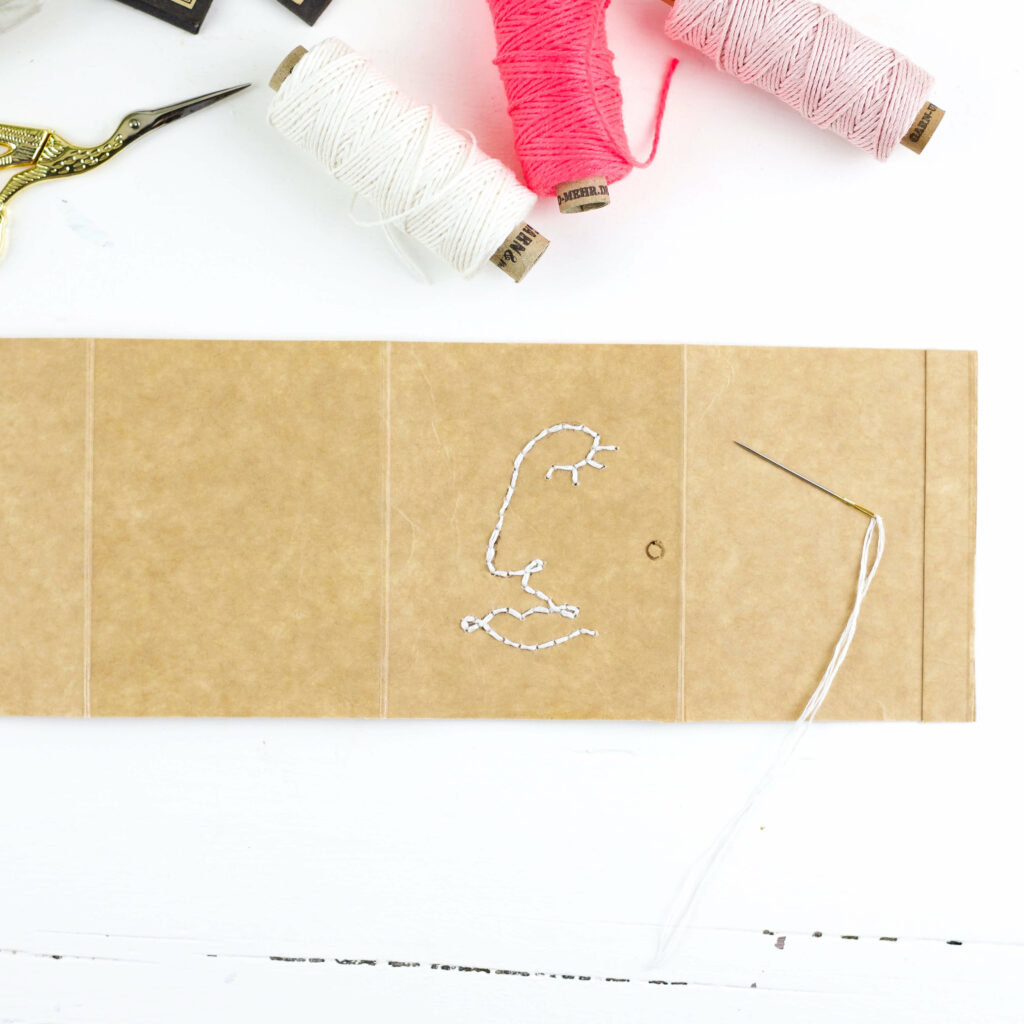 Nadelmäppchen aus Milchtüten besticken