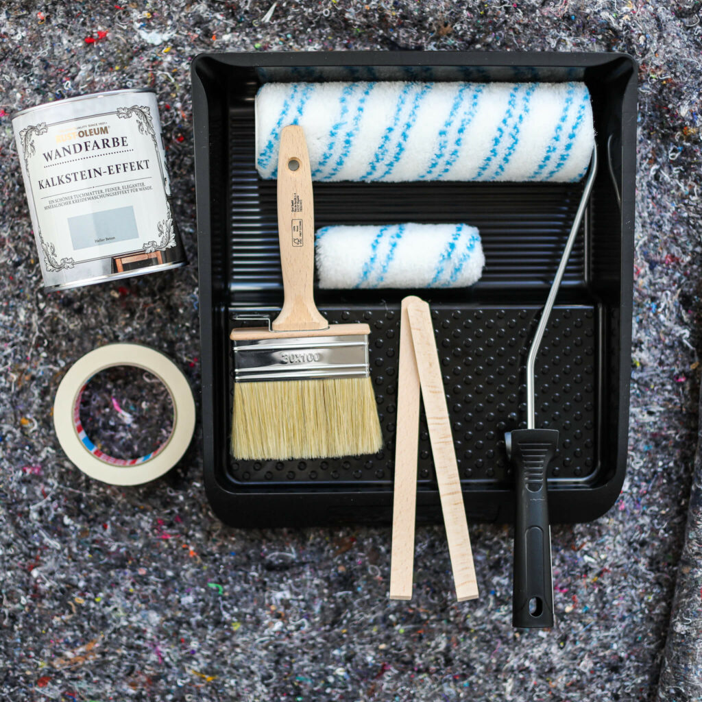 Materialien zum Streichen der Wand