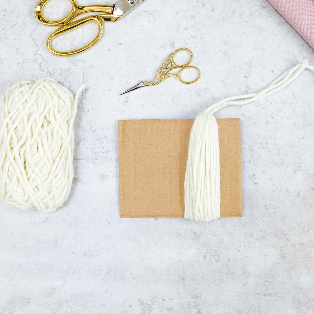 Troddeln für Boho Kissen