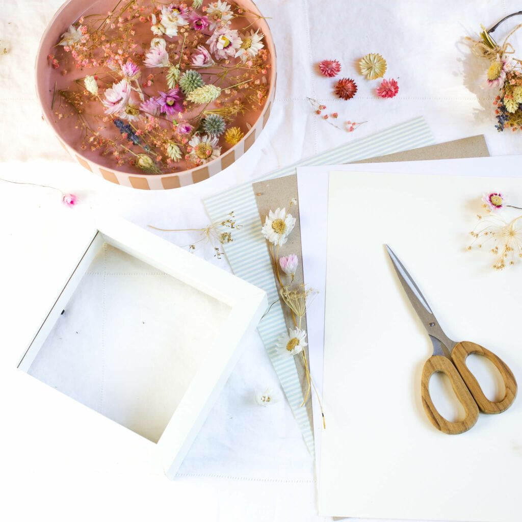 Material für Trockenblumen Kranz