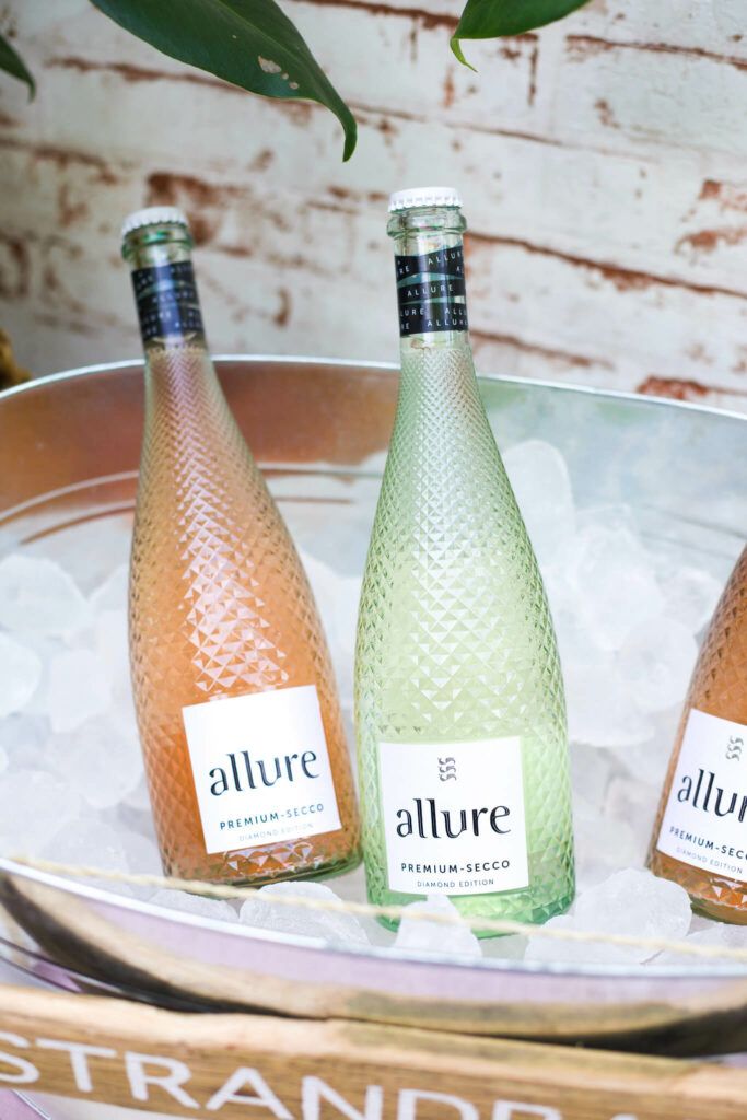 Mini Strandbar in er Zinkwanne mit allure wein