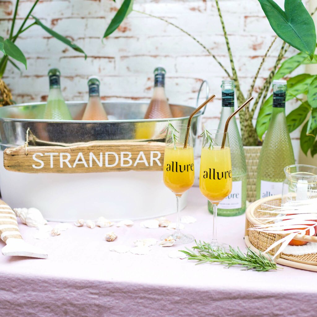 Mini strandbar in der Zinkwanne