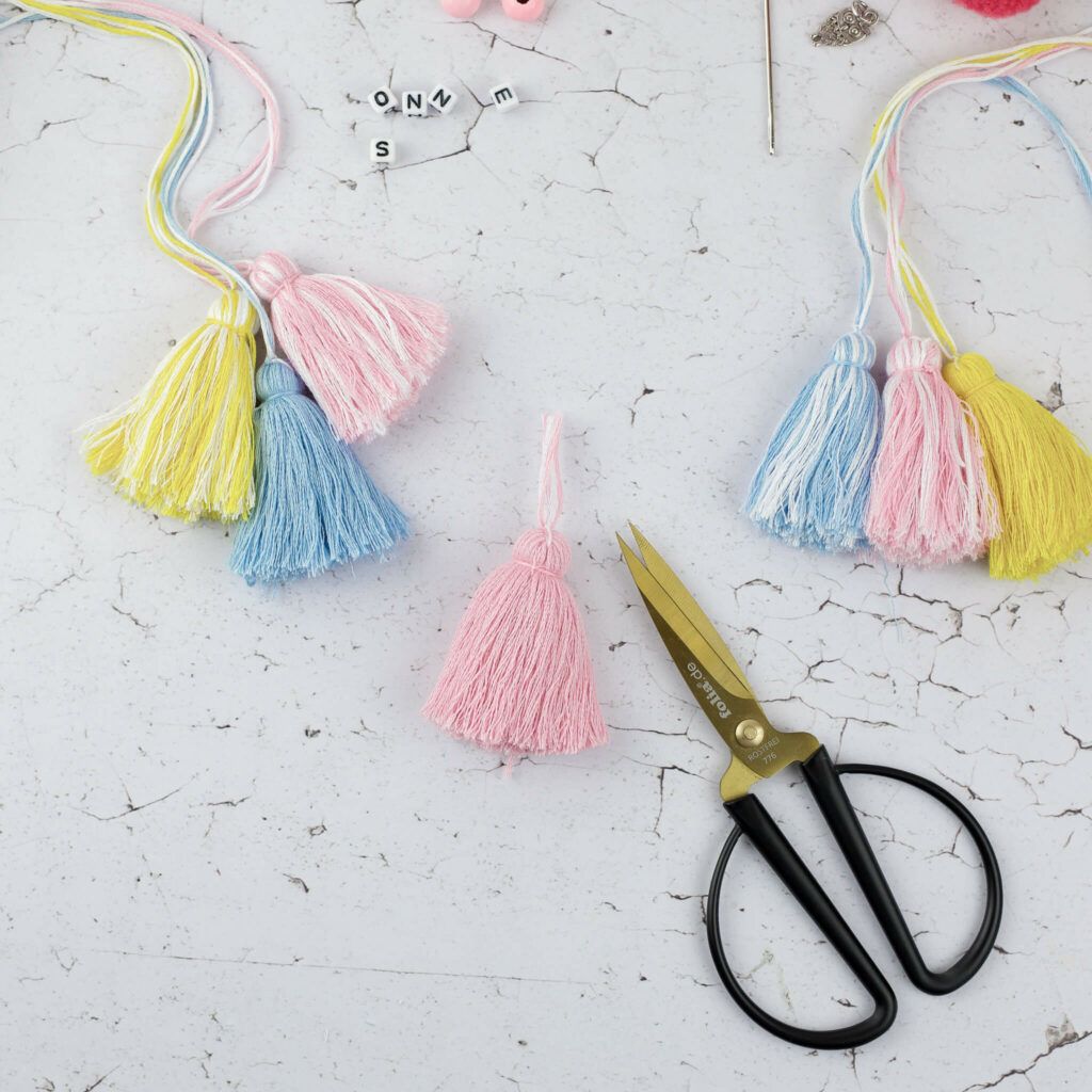 Quasten basteln mit Anleitung