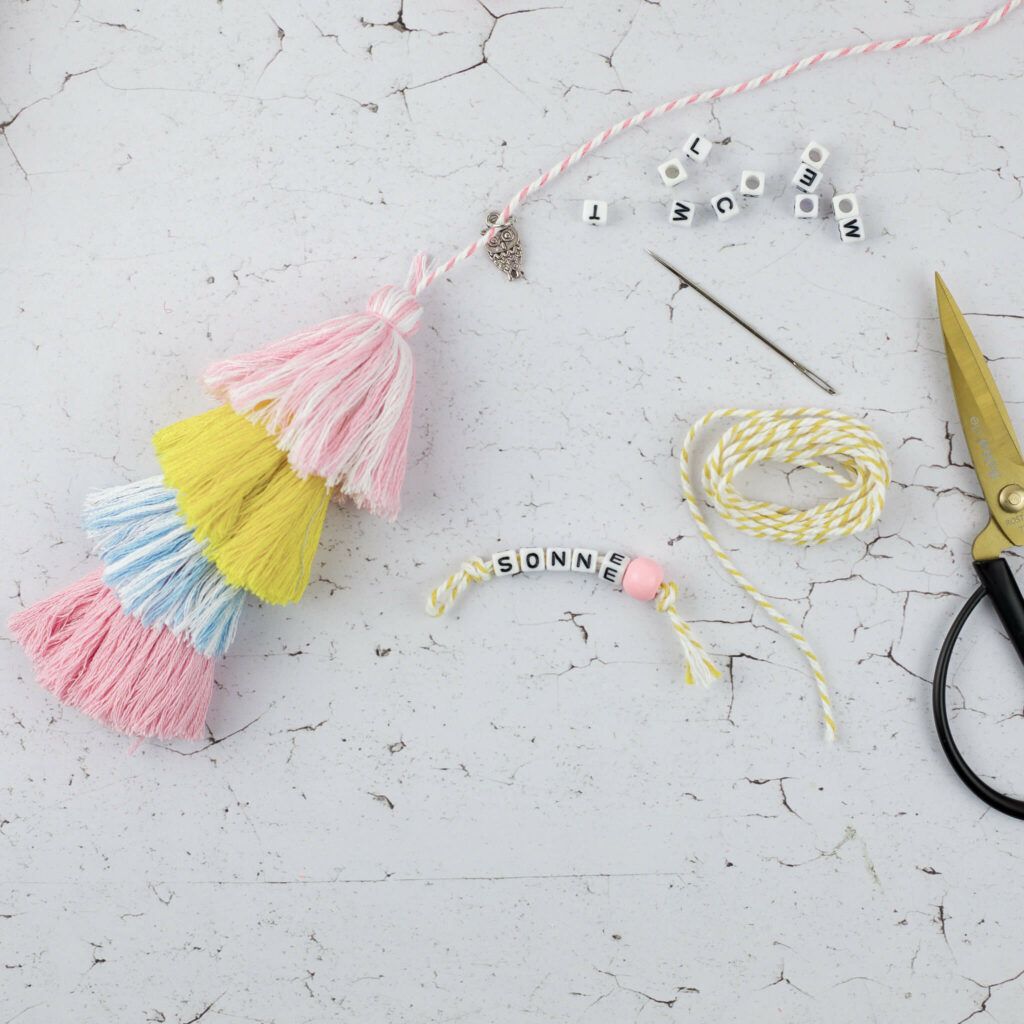 Quasten Anhänger selber machen