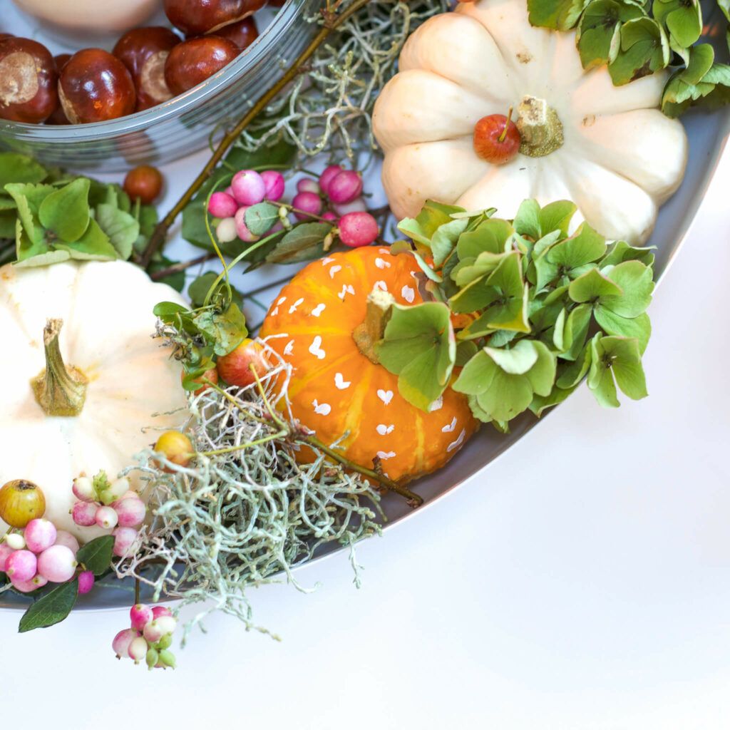 Tischdeko mit Kürbissen