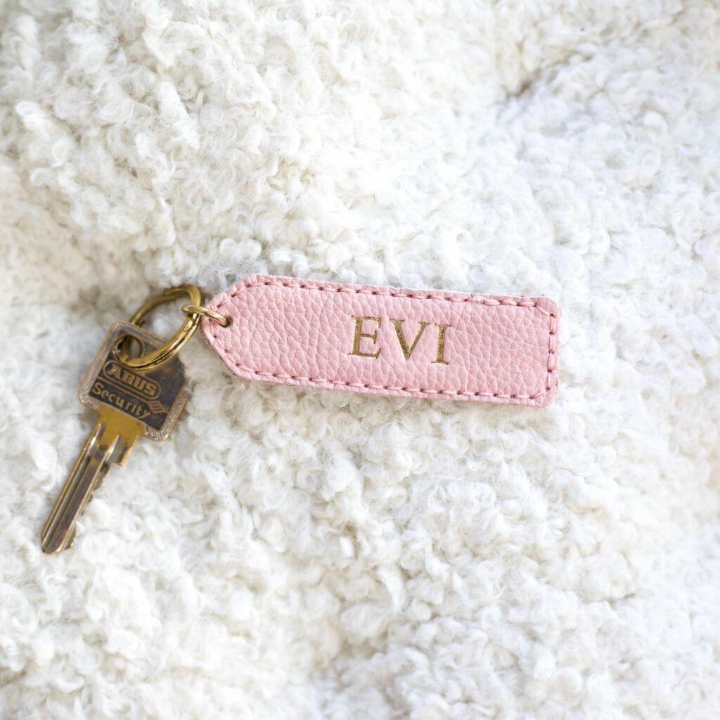 Schlüsselanhänger aus Leder selber machen