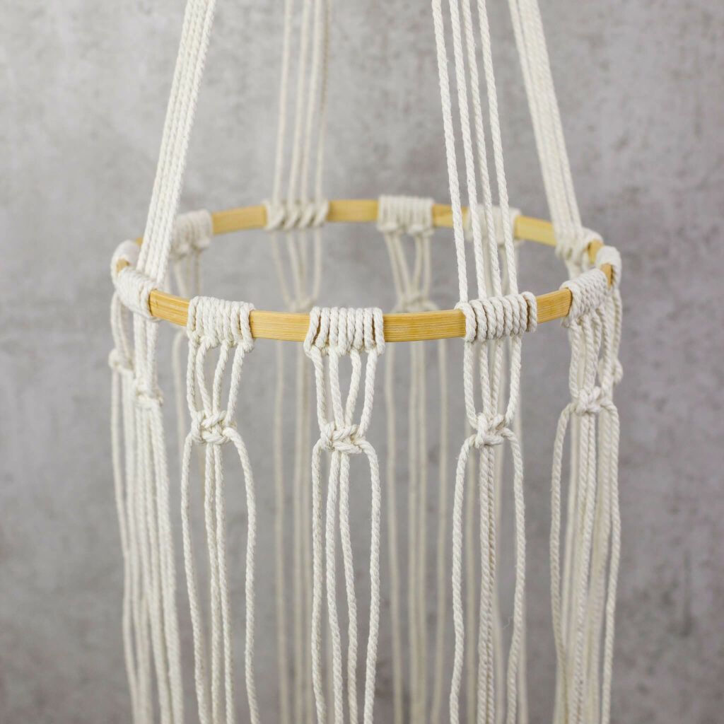 Kreuzknoten für Makramee Hängekorb