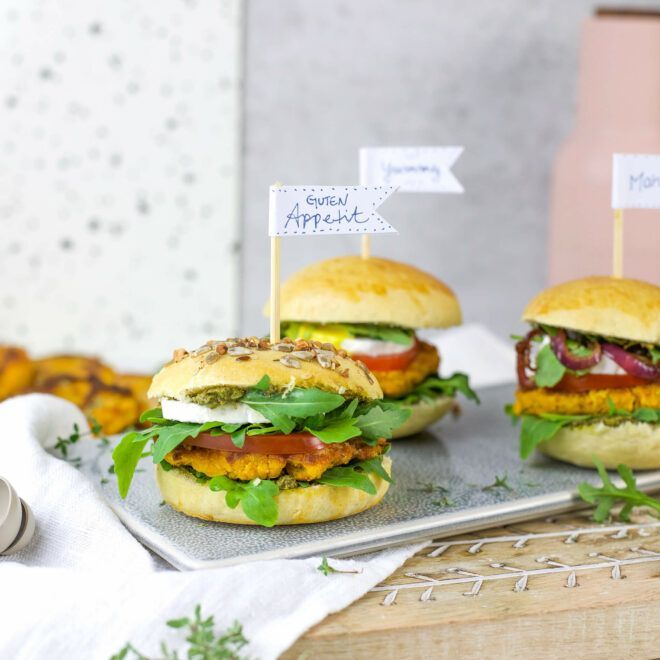herbstliche MIniburger mit Kürbis und Süßlupinen
