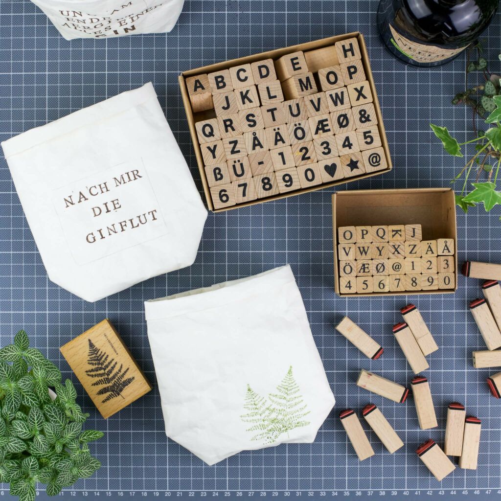 Geschenkbeutel für Flaschen bestempeln