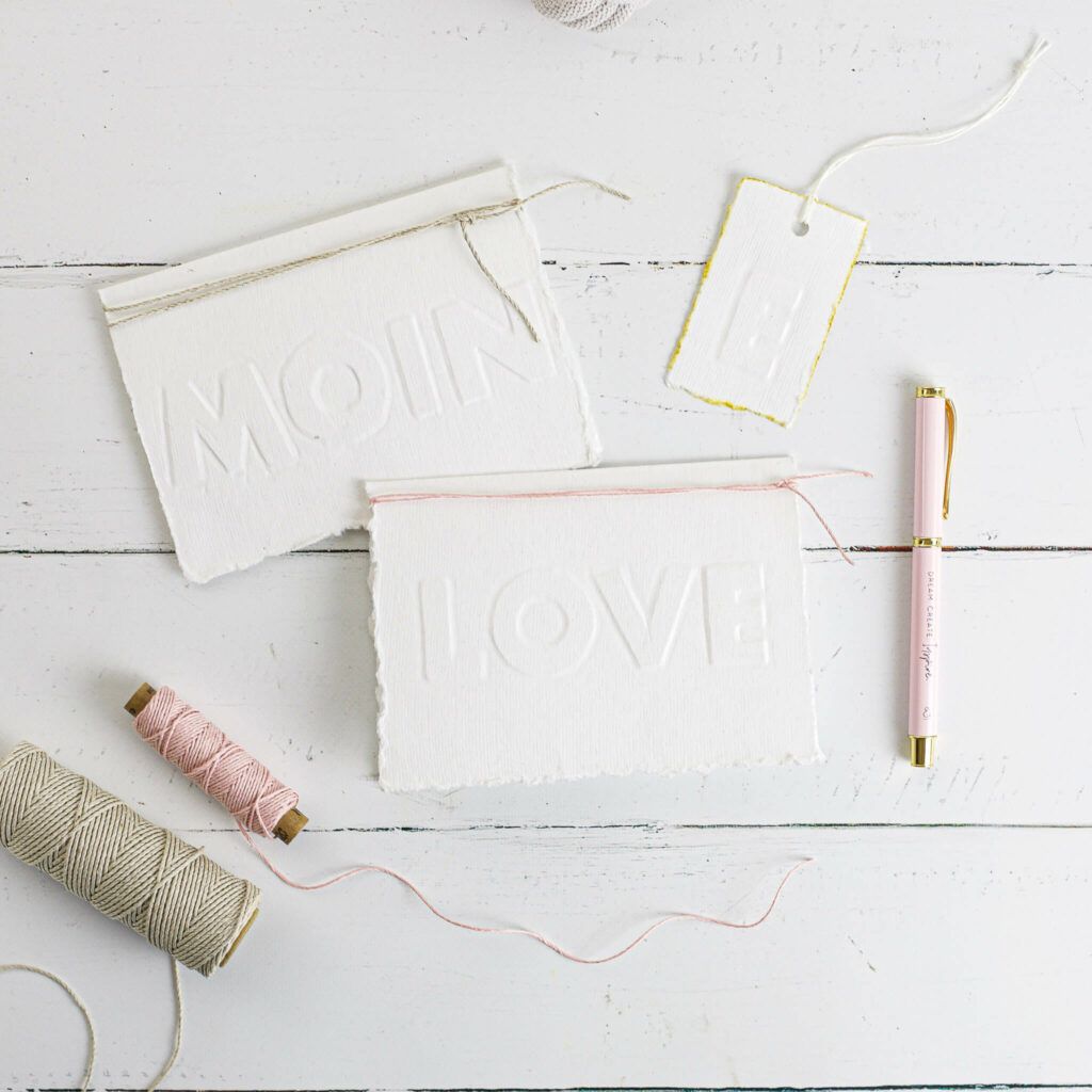 Papier prägen und Karten basteln