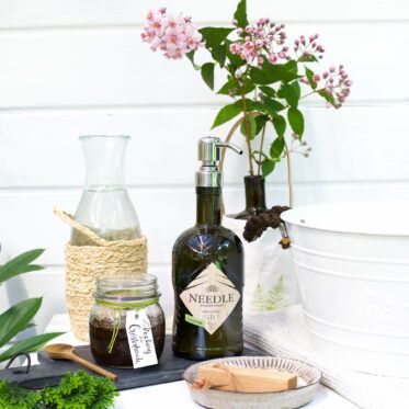 Ginflasche als Seifenspender umbauen