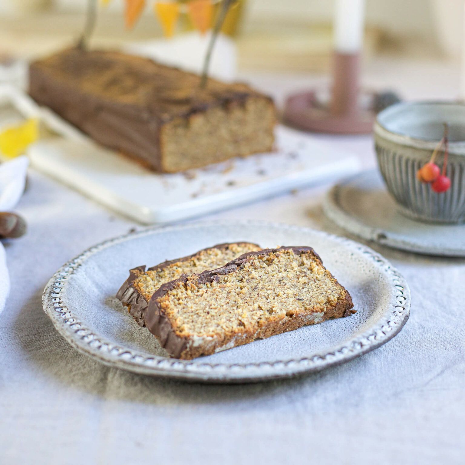 Nusskuchen und Kränze aus Nüssen selber machen