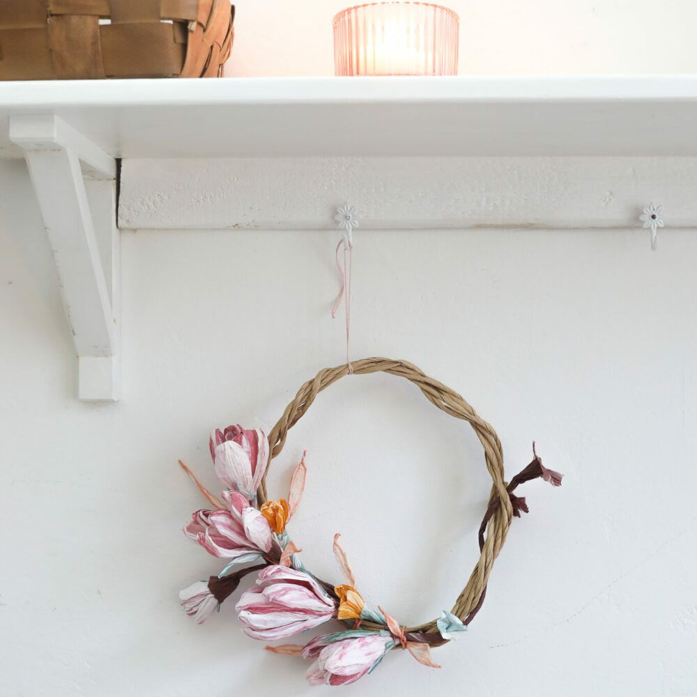 Magnolien aus Papiergarn basteln