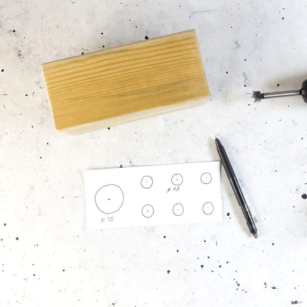 Schablone für Stifthalter erstellen