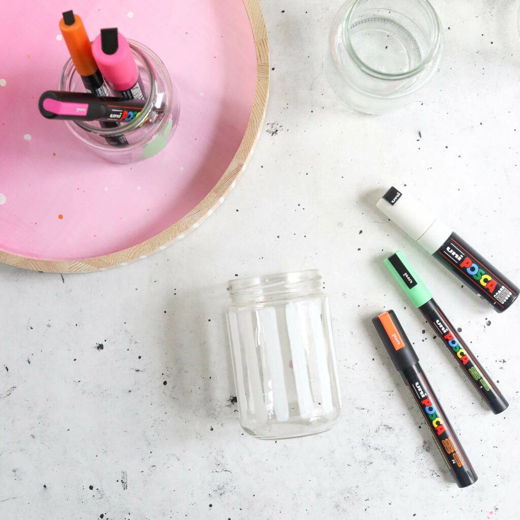 Gläser als Windlichter bemalen