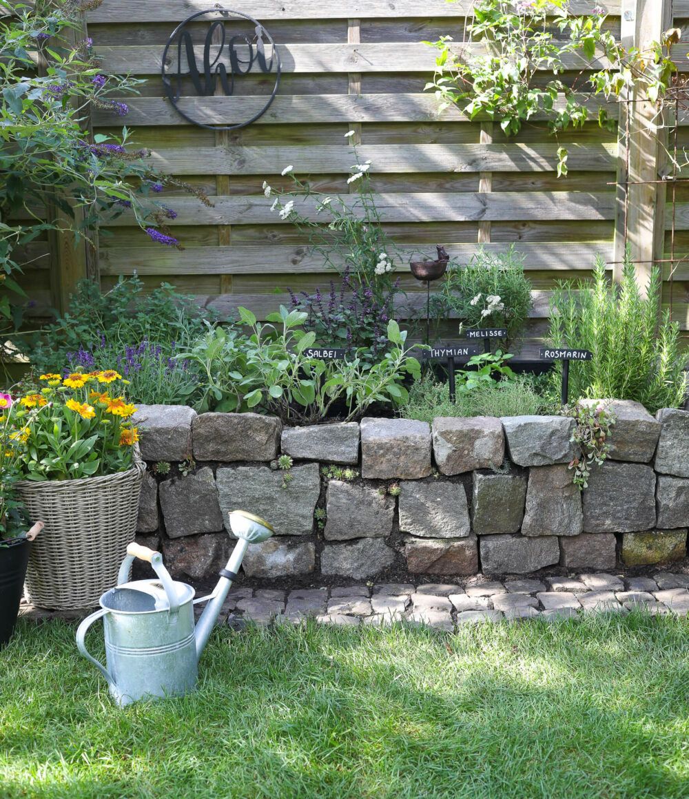 Kräuterbeet Ideen und DIY Gartenstecker Mrs Greenhouse DIY Blog mit