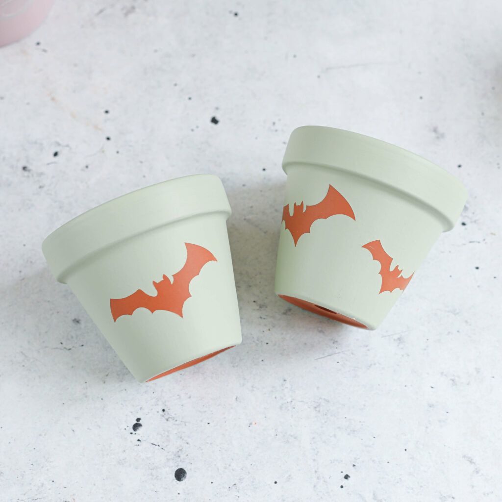 Halloween Deko mit Blumentöpfen