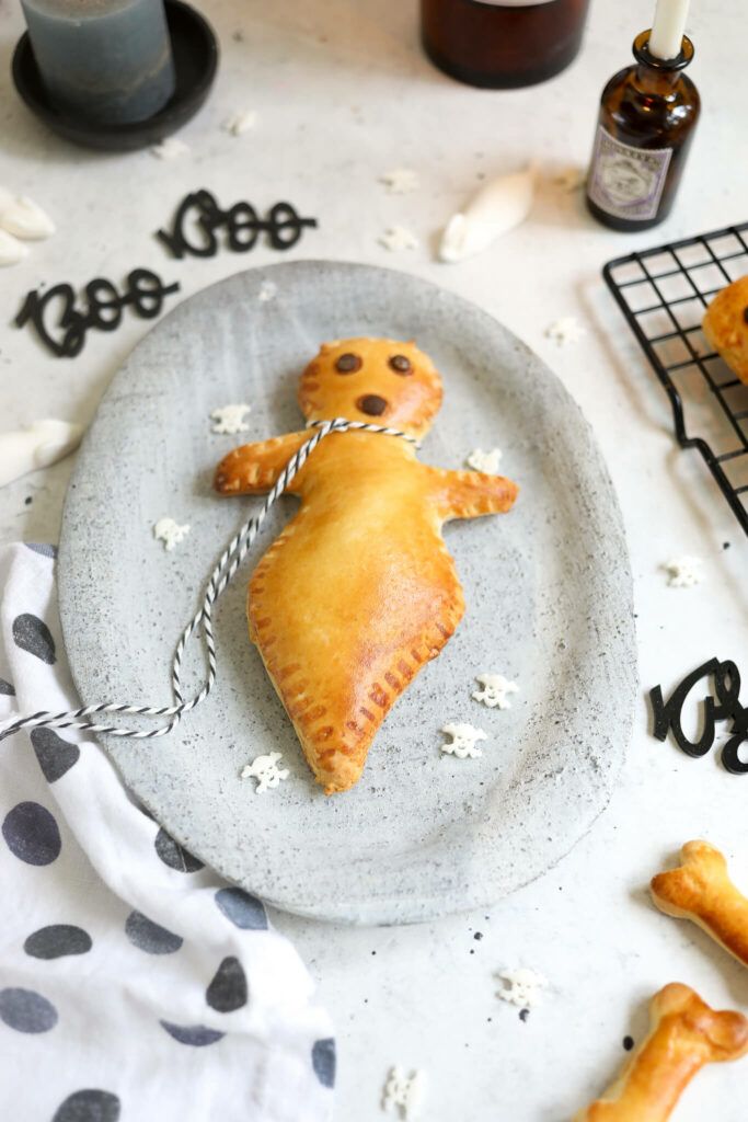 Weck Gespenster aus Hefeteig backen 