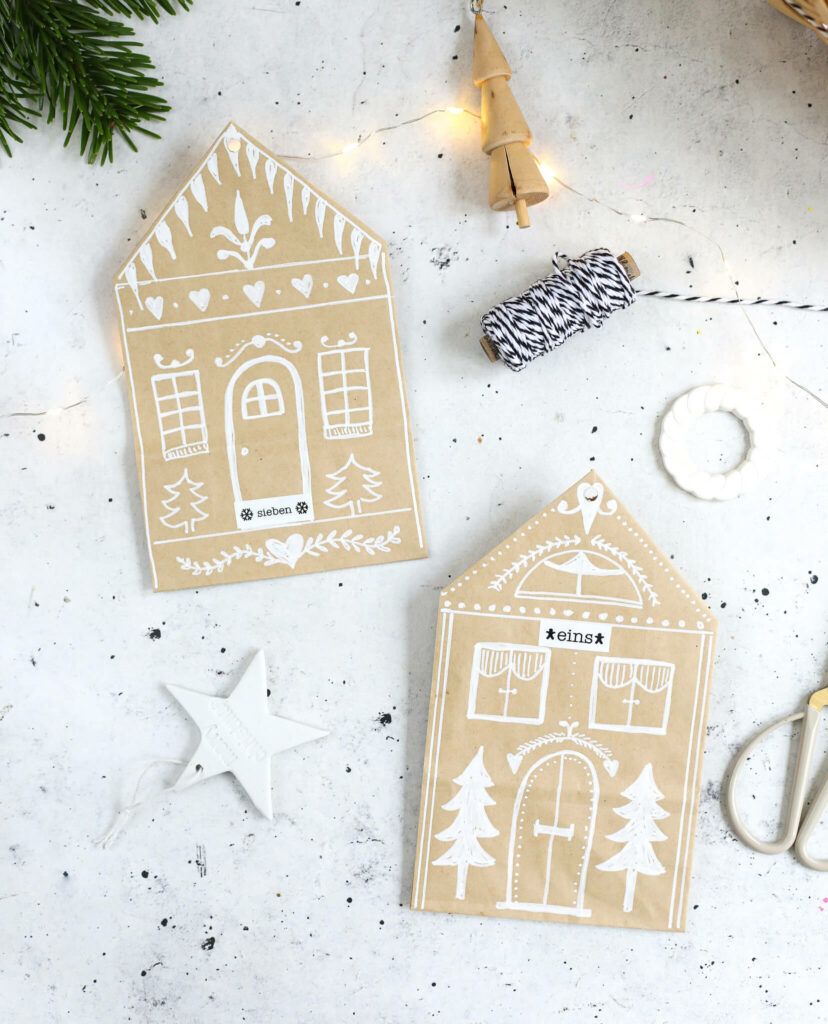 Häuschen Adventskalender aus Papiertüten
