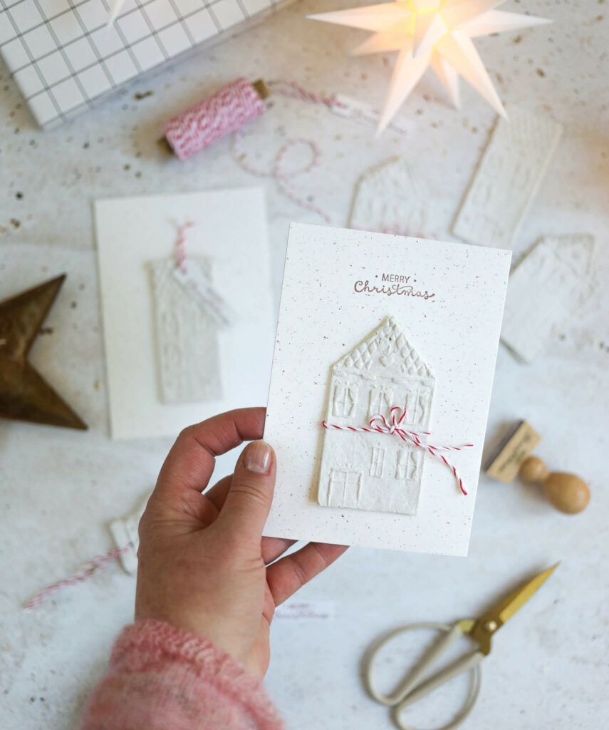 DIY Häuschen Weihnachtskarten aus Papierrelief