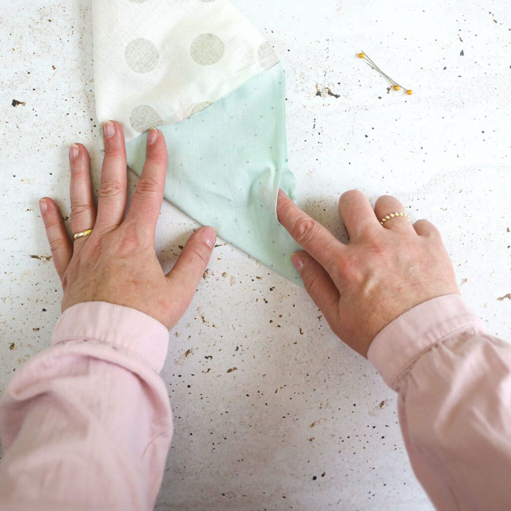 Wendeöffnung im Futter belassen