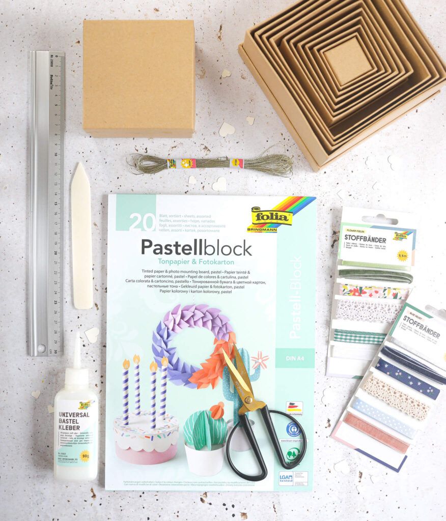 Material für Osterhasen aus Papier