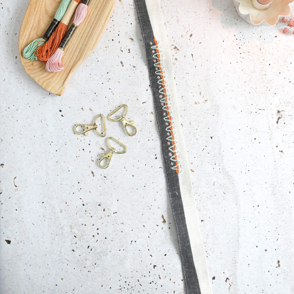 bestickter Schlüsselanhänger 