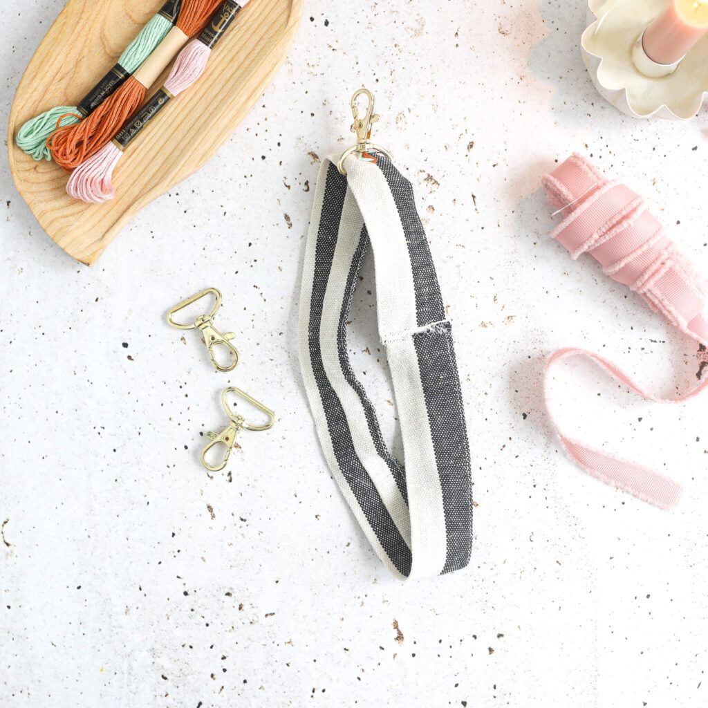 bestickter Schlüsselanhänger 