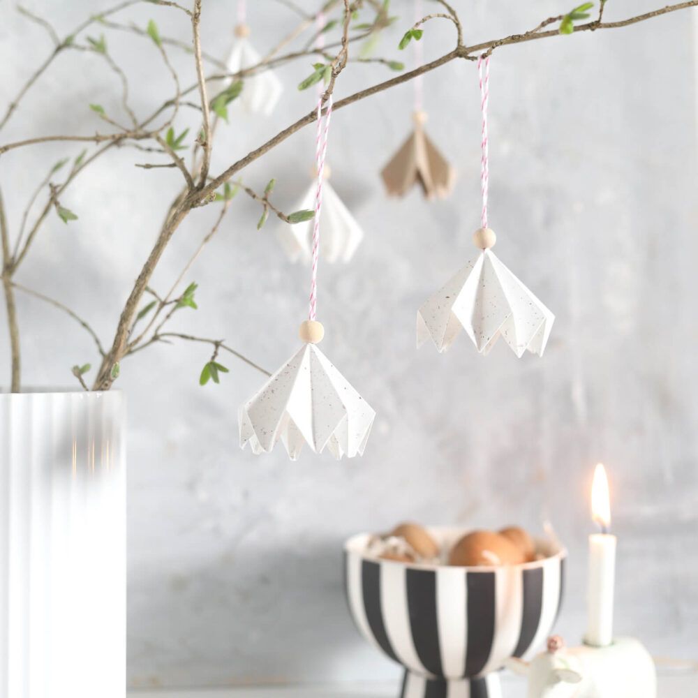 Origami Blumen in Plissee Falttechnik