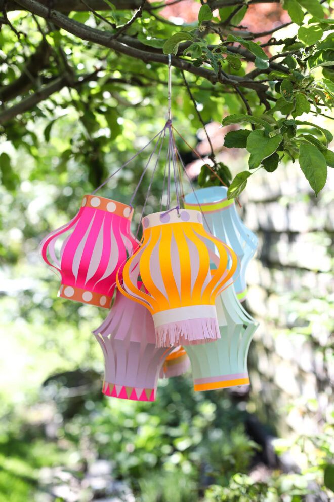 bunte Papier Lampions