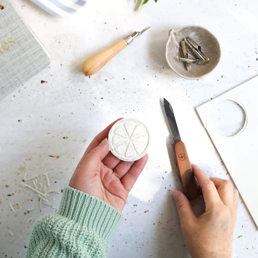 Zitronen Stempel selber schnitzen mit Anleitung auf Mrs Greenhouse