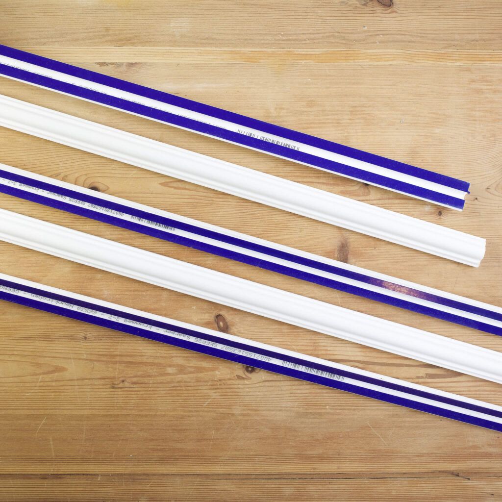 selbstklebende Dekorleisten