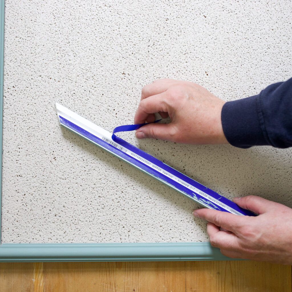 selbstklebende Dekorleisten