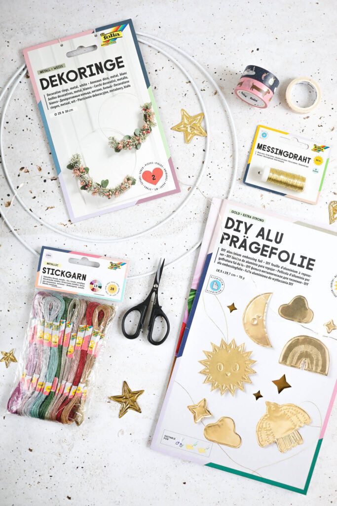 Material für Weihnachtsanhänger aus Prägefolie