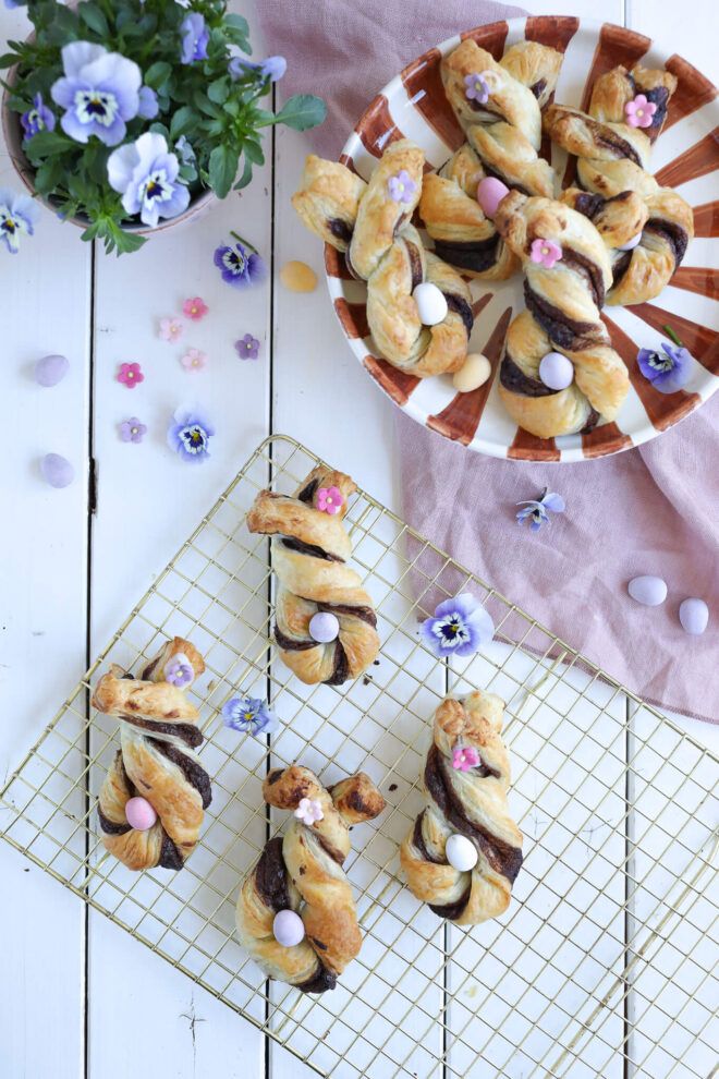 Blätterteig Osterhasen zum Osterfrühstück